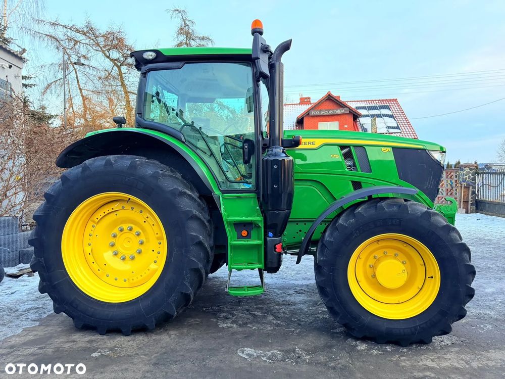John Deere 6R175 - 34
