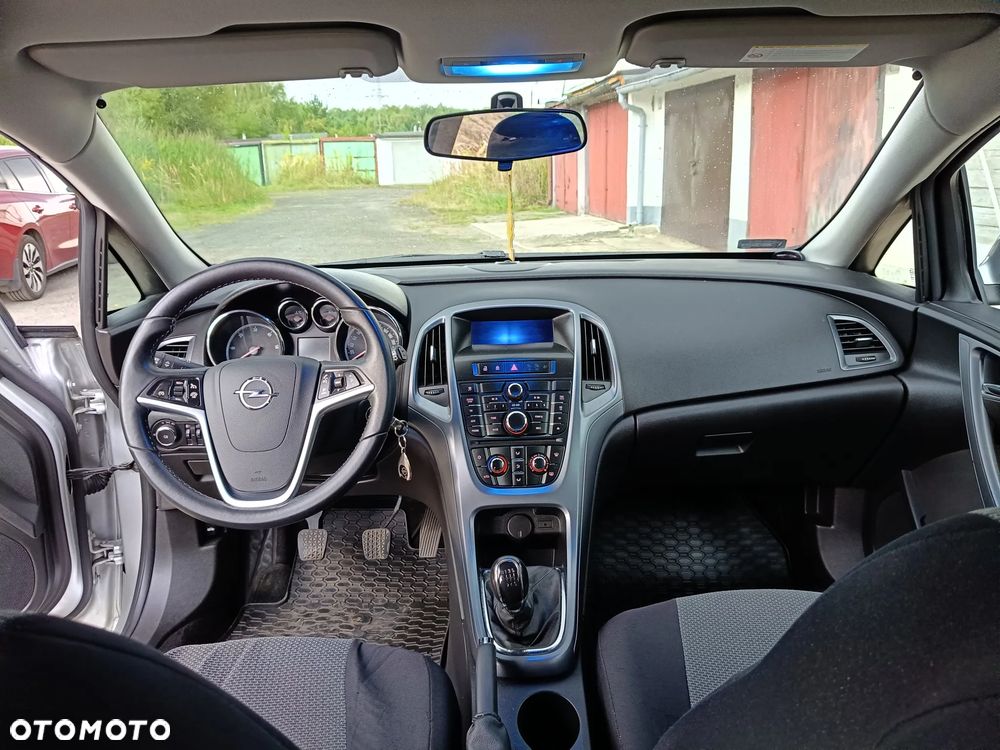 Opel Astra 1.7 CDTI Enjoy - 8