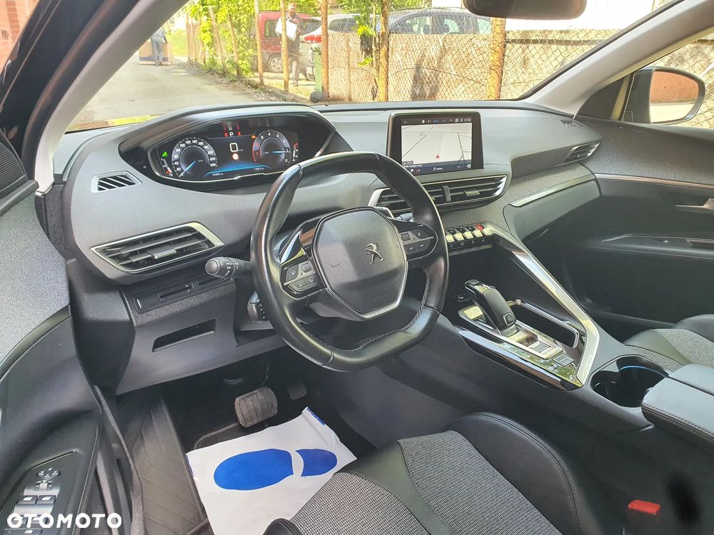 Peugeot 3008 PureTech 130 Stop & Start GPF EAT8 Crossway - 11