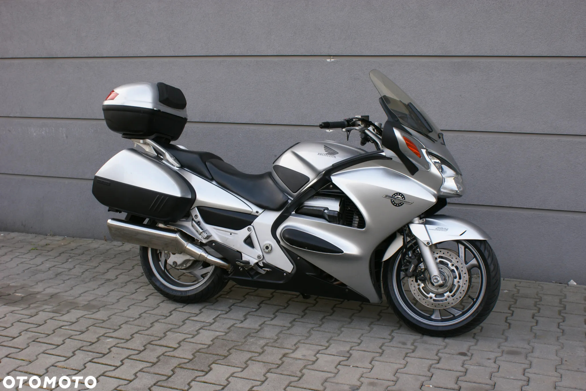 Honda ST - 2