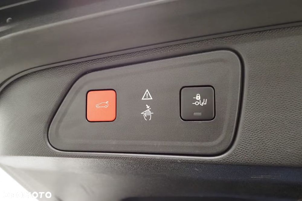 Peugeot 3008 BlueHDi 130 Stop & Start EAT8 Allure - 36
