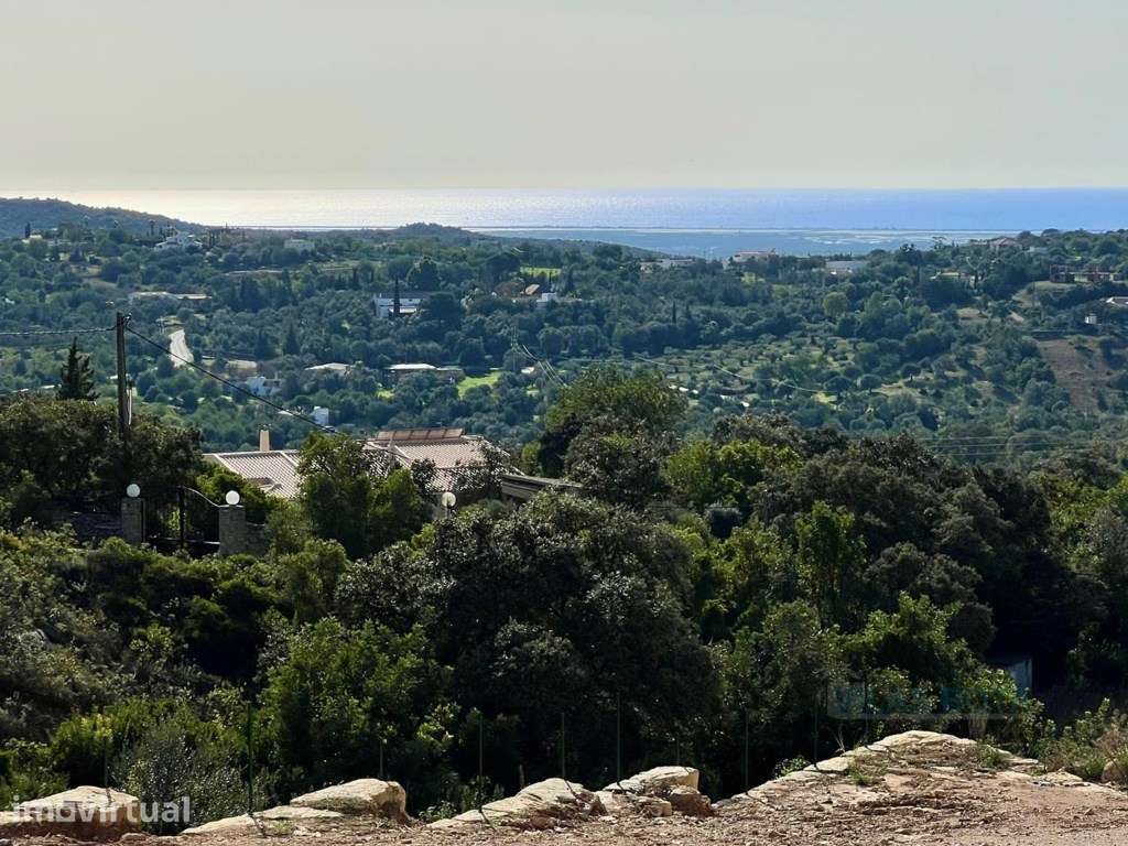 Terreno com Vista Mar e Projeto Aprovado em Santa Bárbara de Nexe - Grande imagem: 3/9