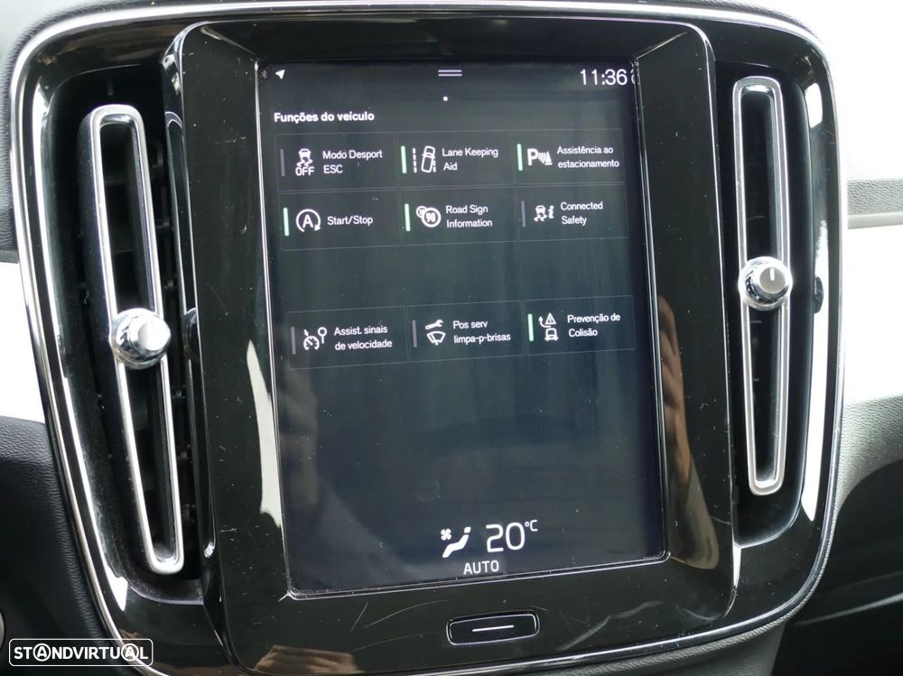 Volvo XC 40 2.0 D3 Momentum Geartronic - 27