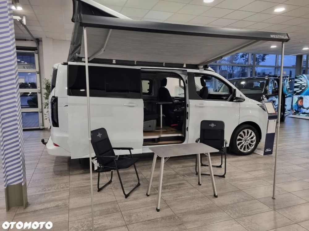 Ford Custom Nugget Camper - 9