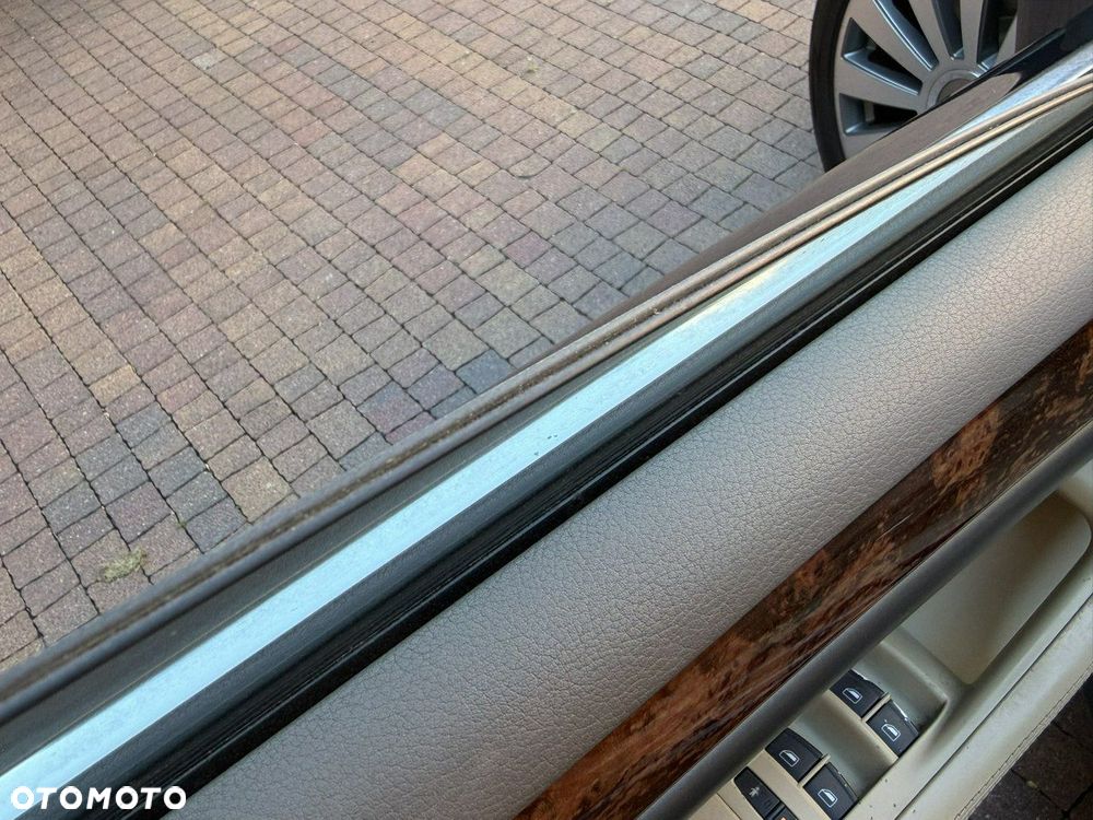 Audi A8 - 23