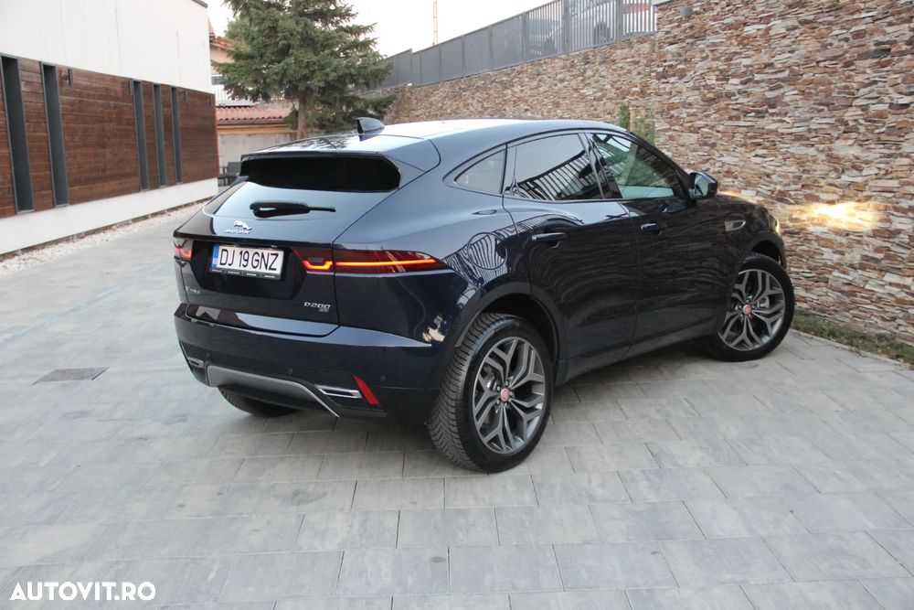 Jaguar E-Pace - 7
