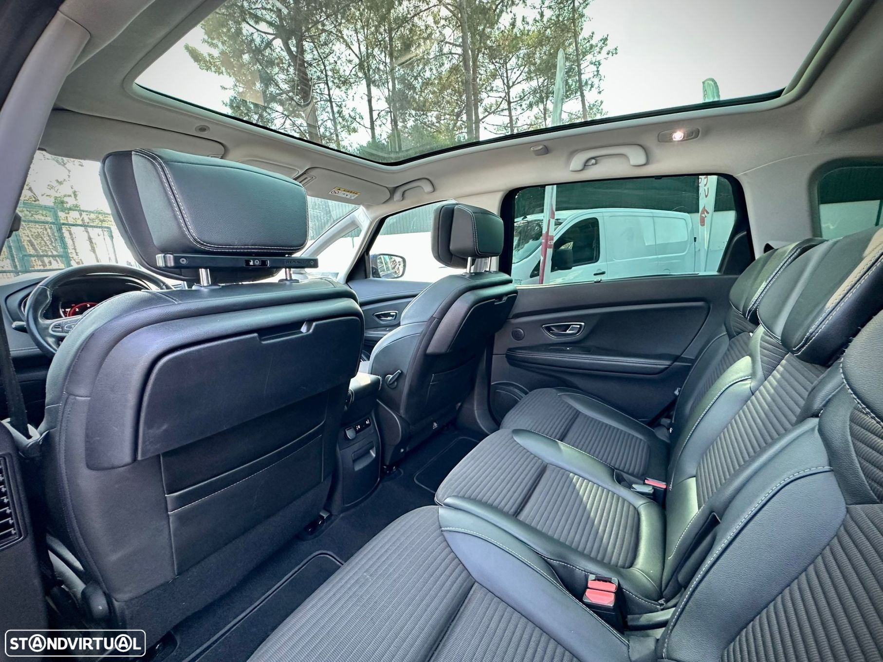 Renault Grand Scénic 1.5 dCi Bose Edition EDC SS - 13