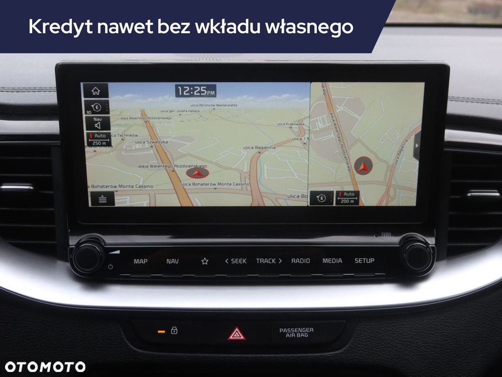 Kia XCeed - 15