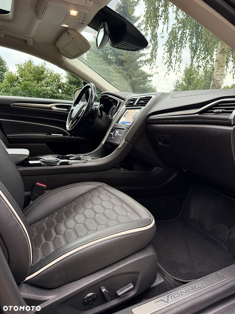 Ford Mondeo 2.0 EcoBlue Vignale Plus - 34