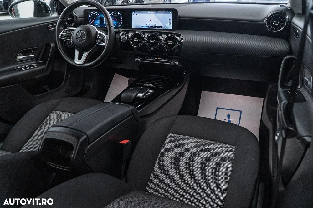 Mercedes-Benz A 180 7G-DCT Advanced Progressive - 2