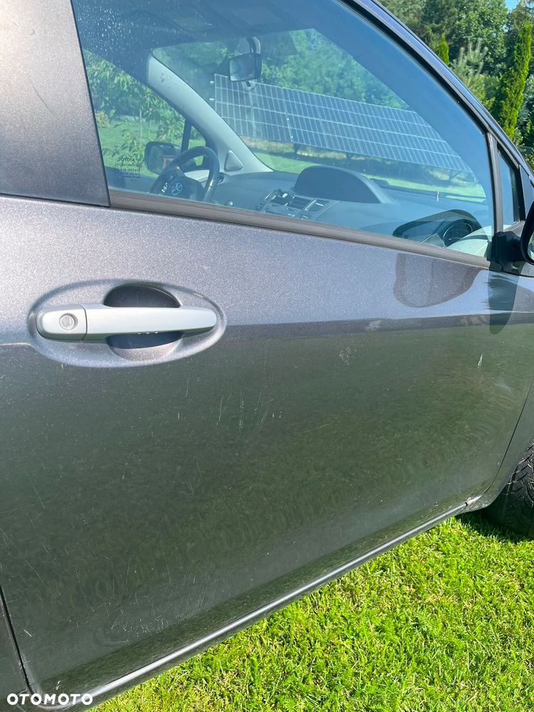 Toyota Yaris 1.4 D-4D - 3