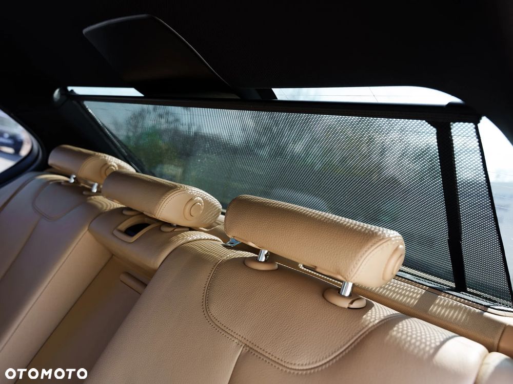 BMW Seria 3 335i xDrive Sport-Aut Luxury Line - 15