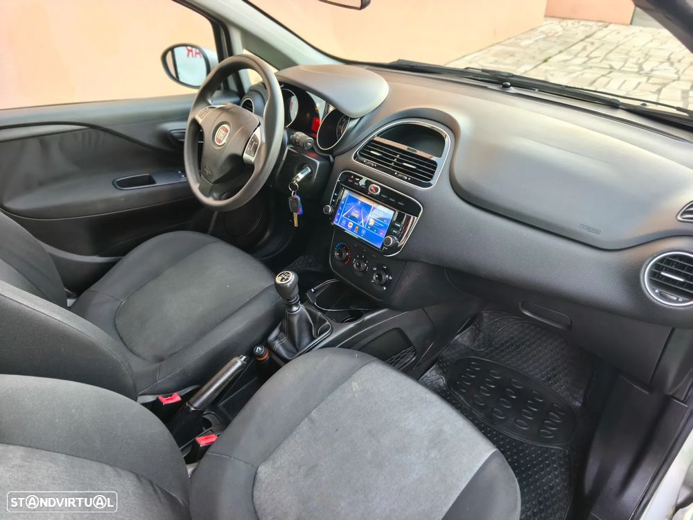 Fiat Punto 1.2 Young S&S - 16