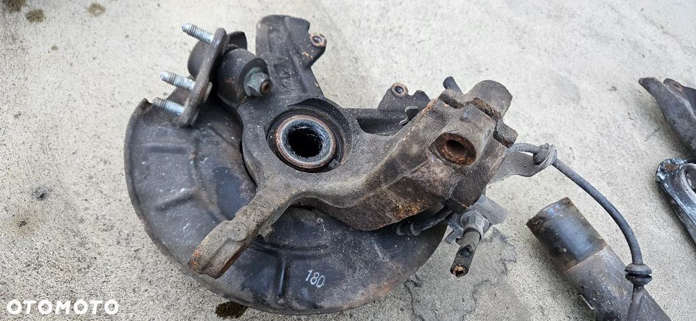 Zwrotnica piasta prawa Amortyzator sprężyna lewy prawy przód wahacz Skoda FABIA 2 II VW Polo 6R Ibiza IV 1,2 2009r 6Q0256AC 6Q0413031BJ - 6