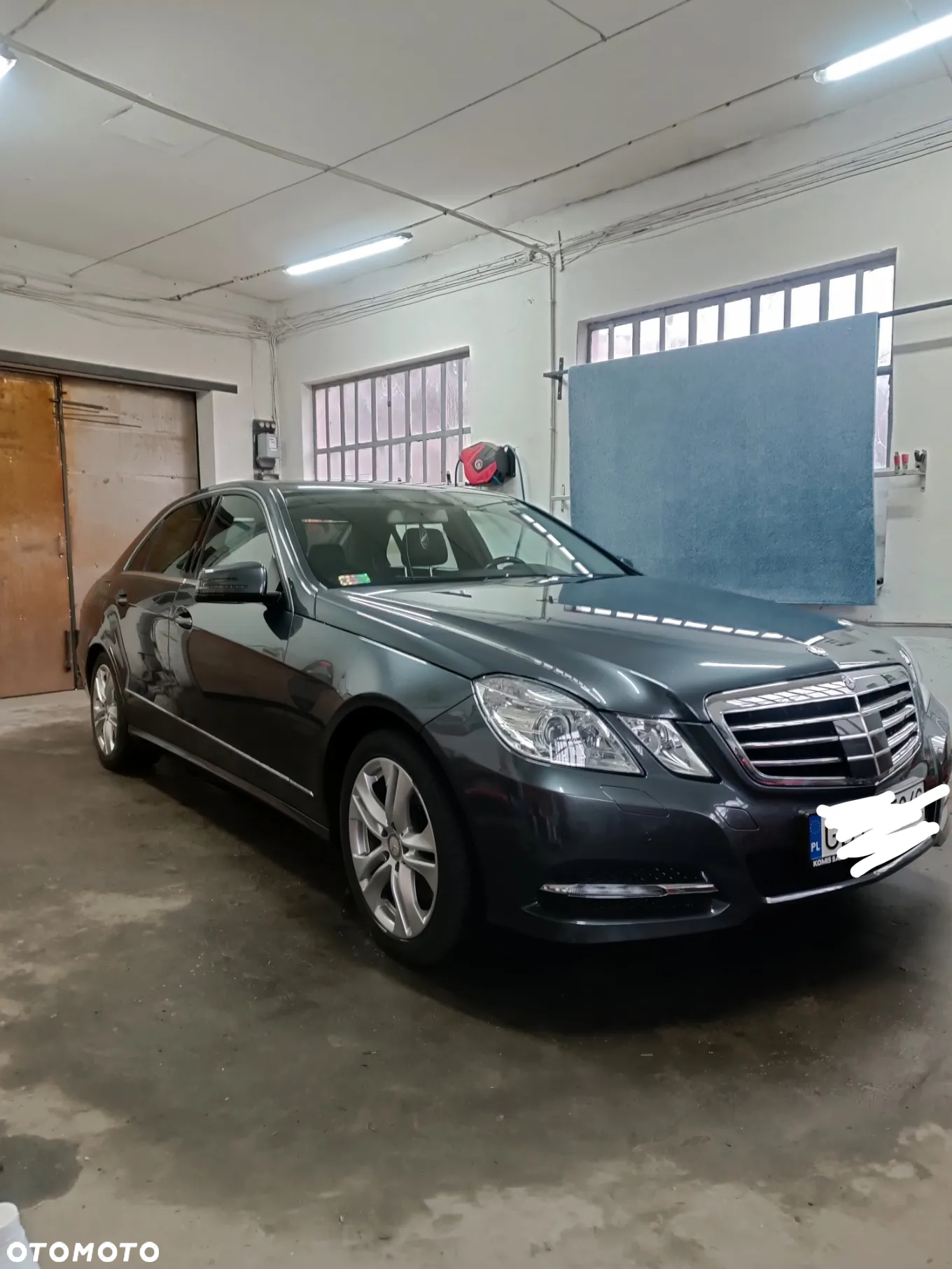 Mercedes-Benz Klasa E 350 CDI 4-Matic BlueEff Elegance - 3