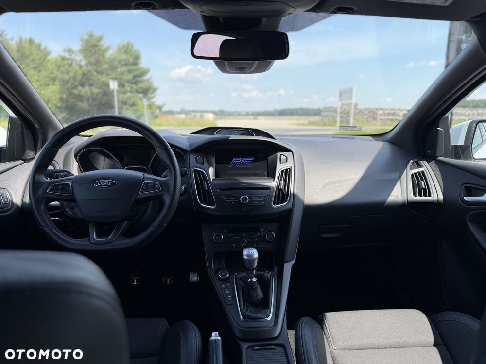 Ford Focus - 7