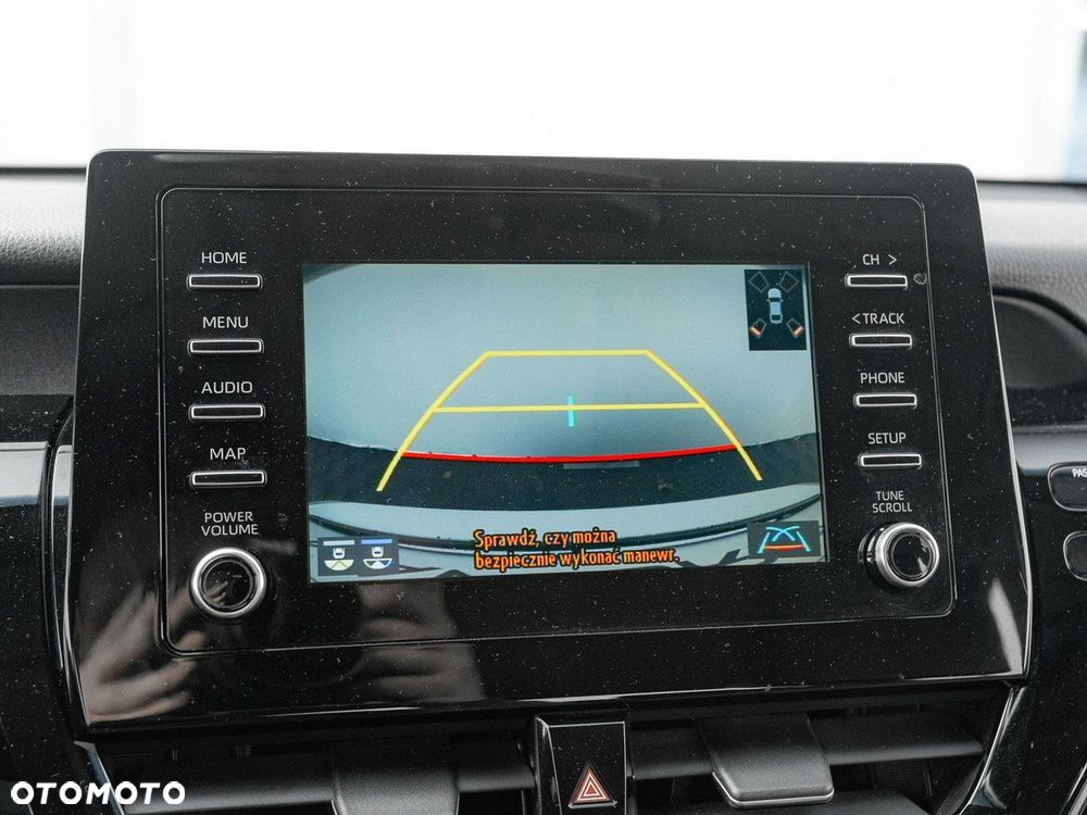 Toyota Camry - 23