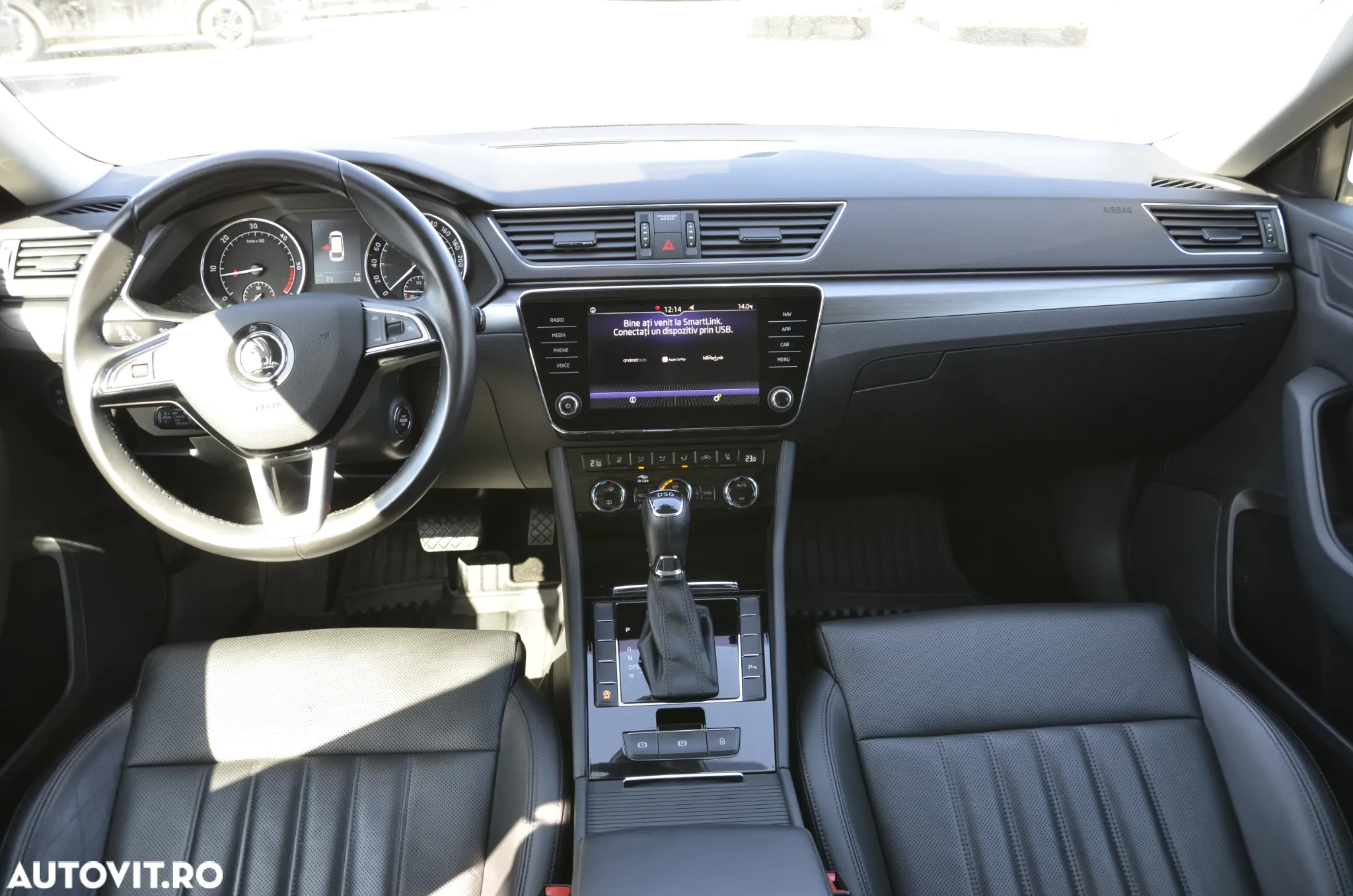 Skoda Superb 2.0 TDI DSG Style - 9