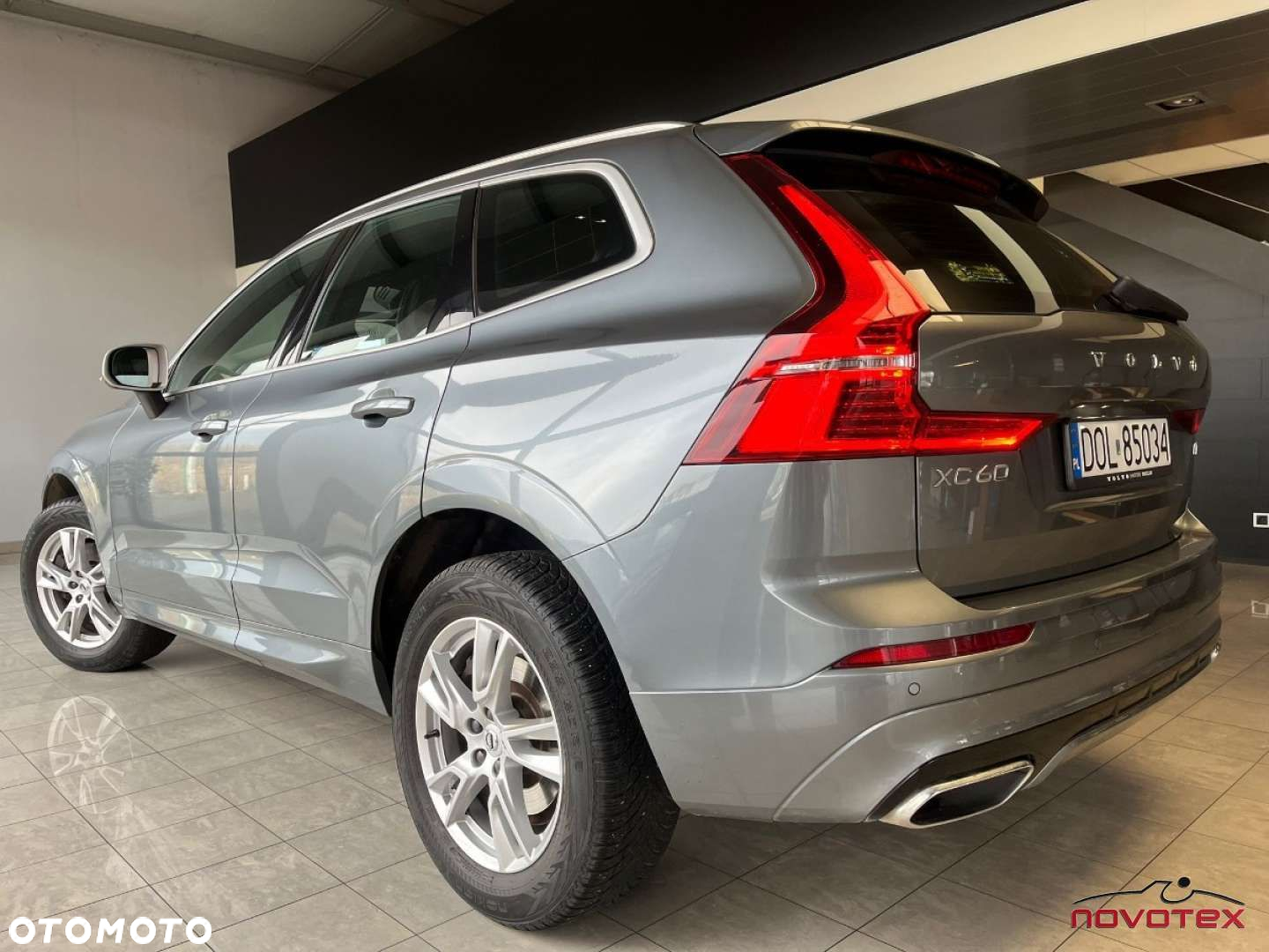 Volvo XC 60 D3 R-Design - 4