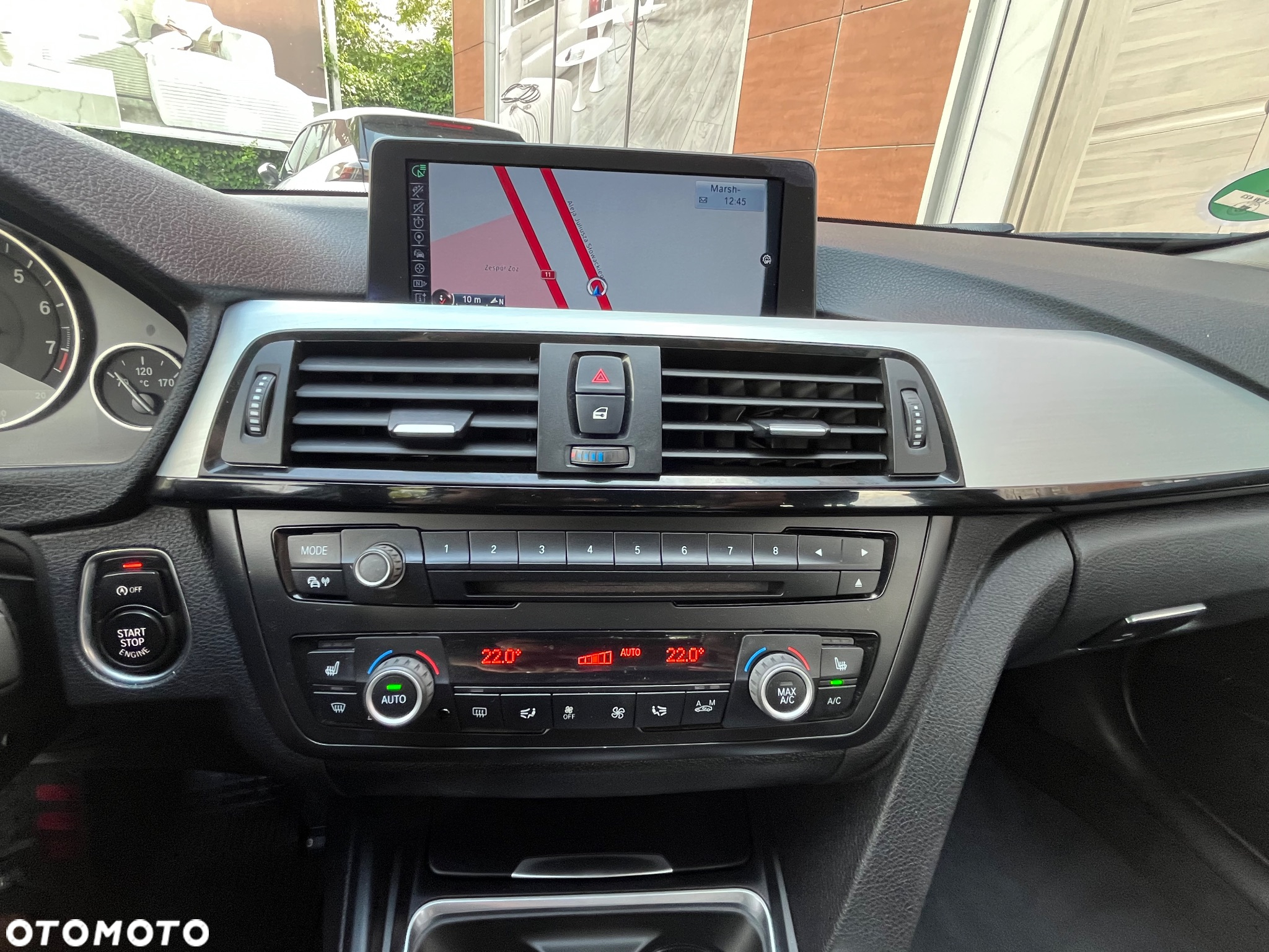 BMW Seria 3 316i Touring Modern Line - 18