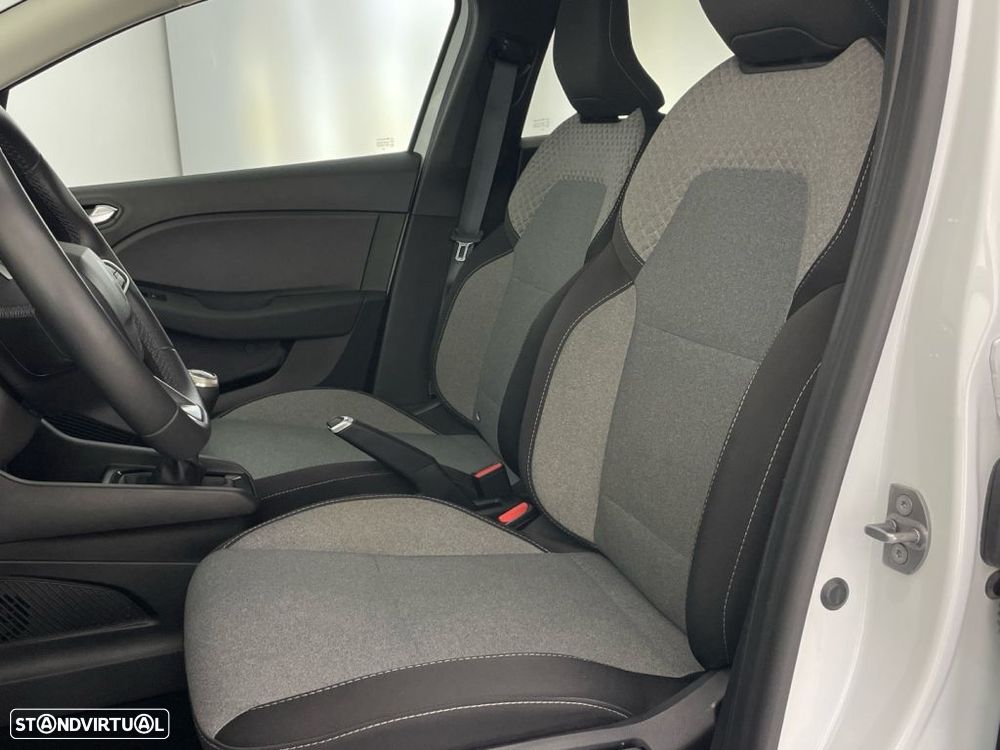 Renault Clio 1.0 TCe Evolution Bi-Fuel — fotografia 18