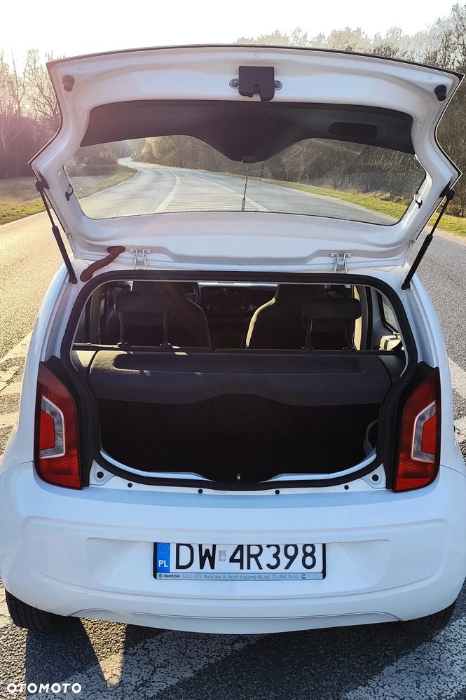 Volkswagen up! 1.0 move - 8