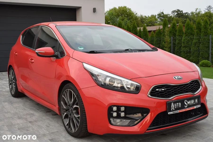 Kia Ceed Cee'd 1.6 T-GDI GT - 32
