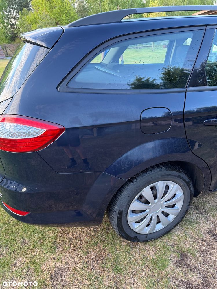 Ford Mondeo 2.0 TDCi Ambiente - 24