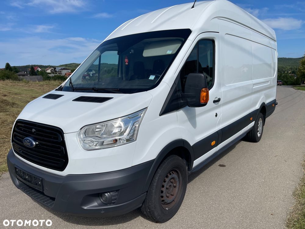 Ford Transit - 1