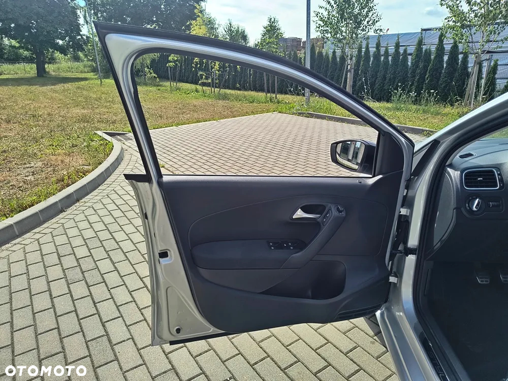 Volkswagen Polo 1.2 Style - 17