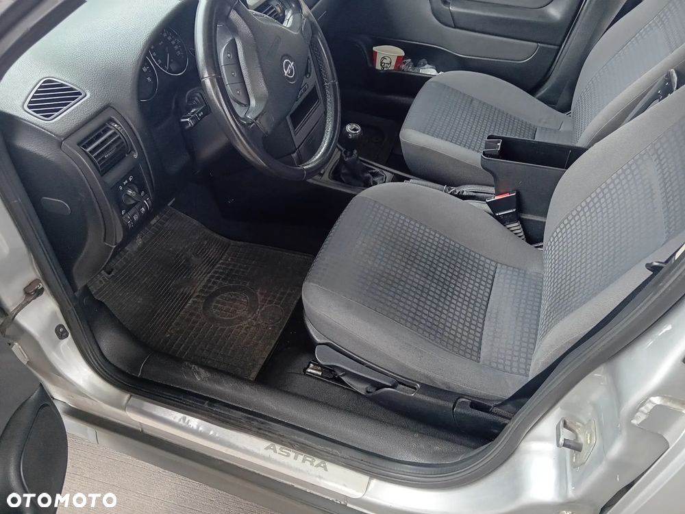 Opel Astra - 27