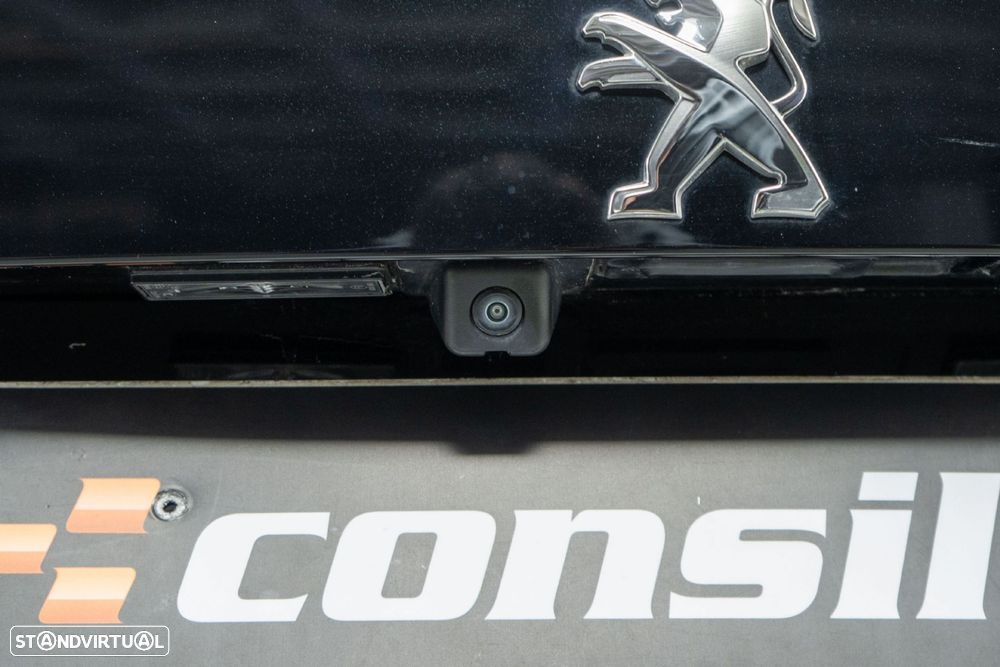 Peugeot e-2008 50 kWh Allure Pack - 16