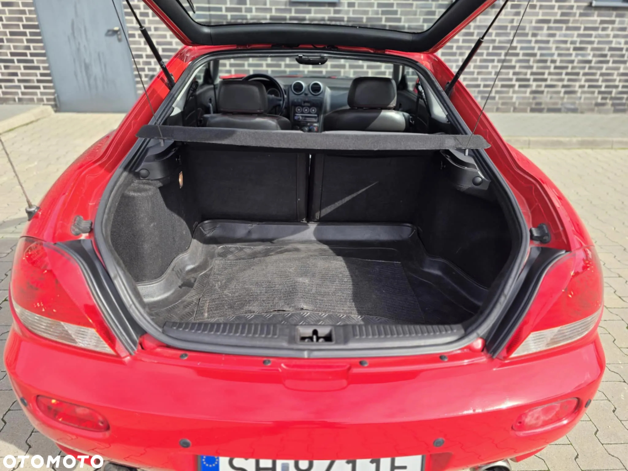 Hyundai Coupe 2.0 Middle - 17