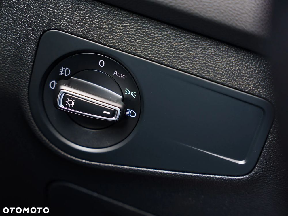 Volkswagen Tiguan 2.0 TDI SCR DSG IQ.DRIVE - 36