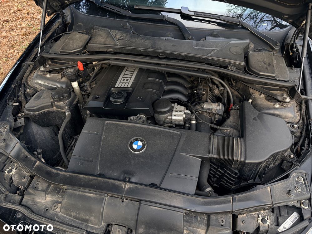 BMW Seria 3 318i Edition Lifestyle - 9