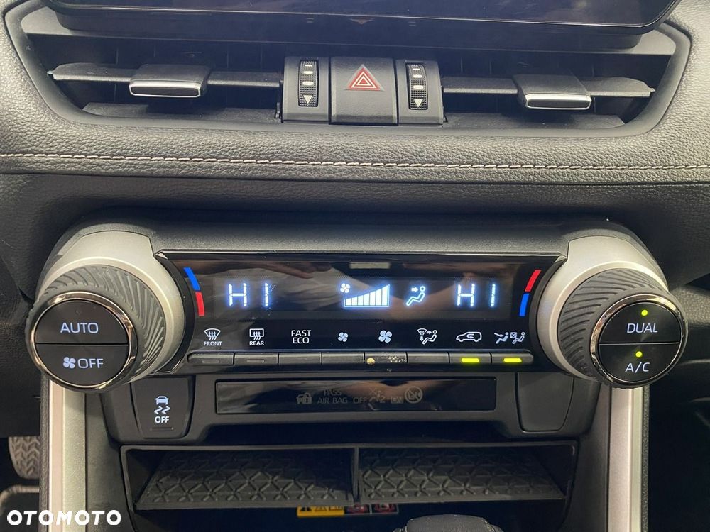 Toyota RAV4 - 17