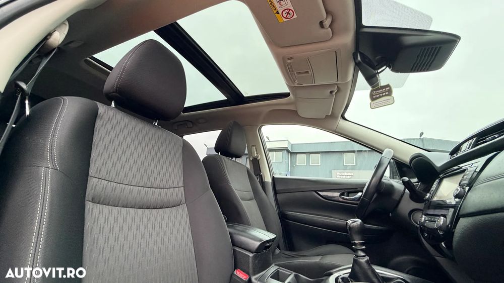 Nissan X-Trail 1.6 dCi N-Connecta - 23