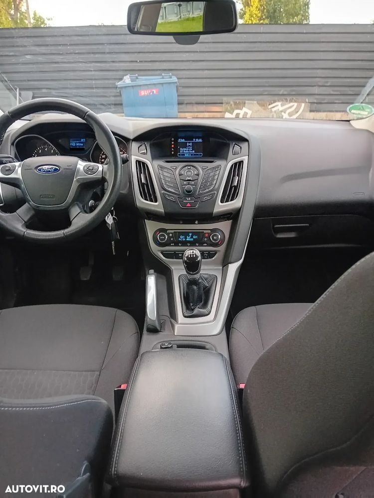 Ford Focus 1.0 EcoBoost Start Stop Titanium - 10
