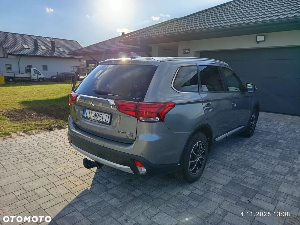 Mitsubishi Outlander 2.0 Intense + Navi 4WD CVT - 5