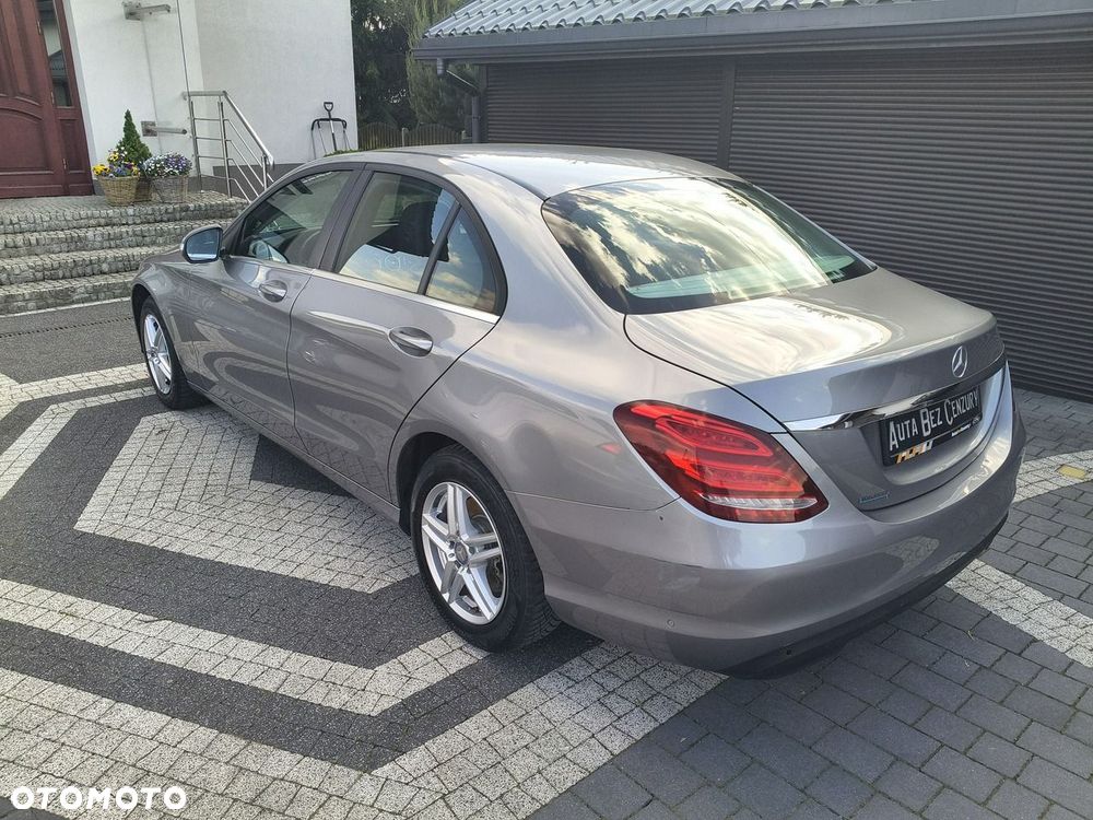 Mercedes-Benz Klasa C - 22