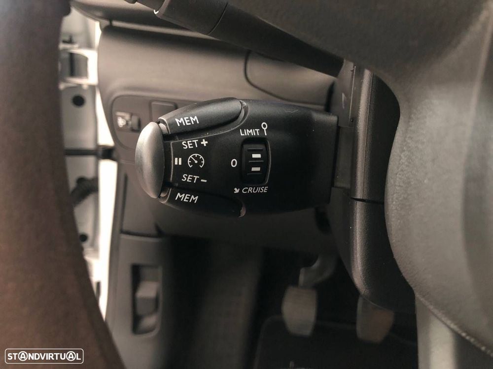 Citroën C3 1.2 PureTech Plus - 19