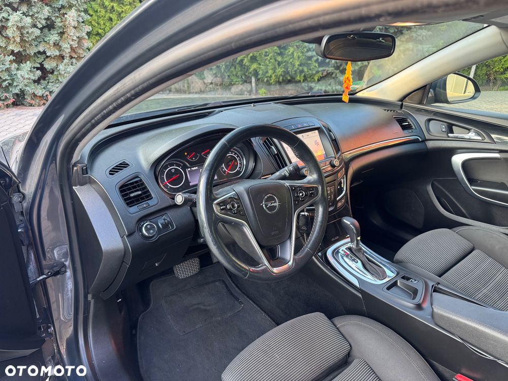 Opel Insignia 2.0 CDTI - 9
