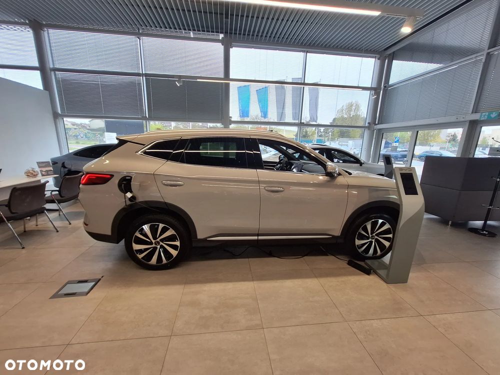 BYD Seal U 1.5T Design AWD - 3