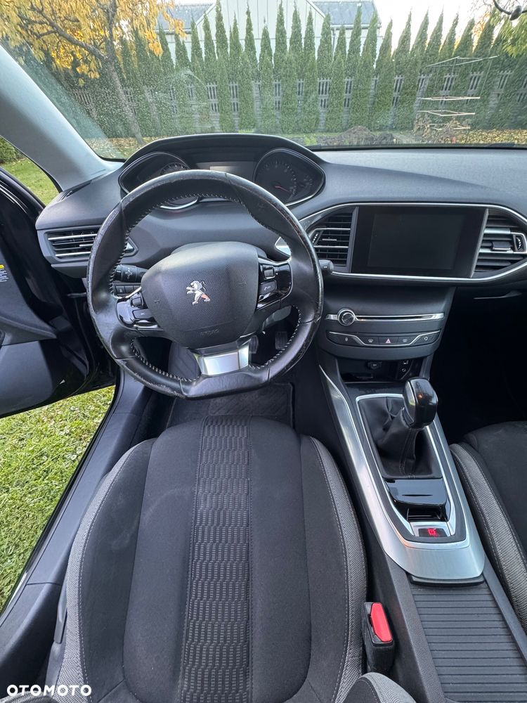 Peugeot 308 - 19