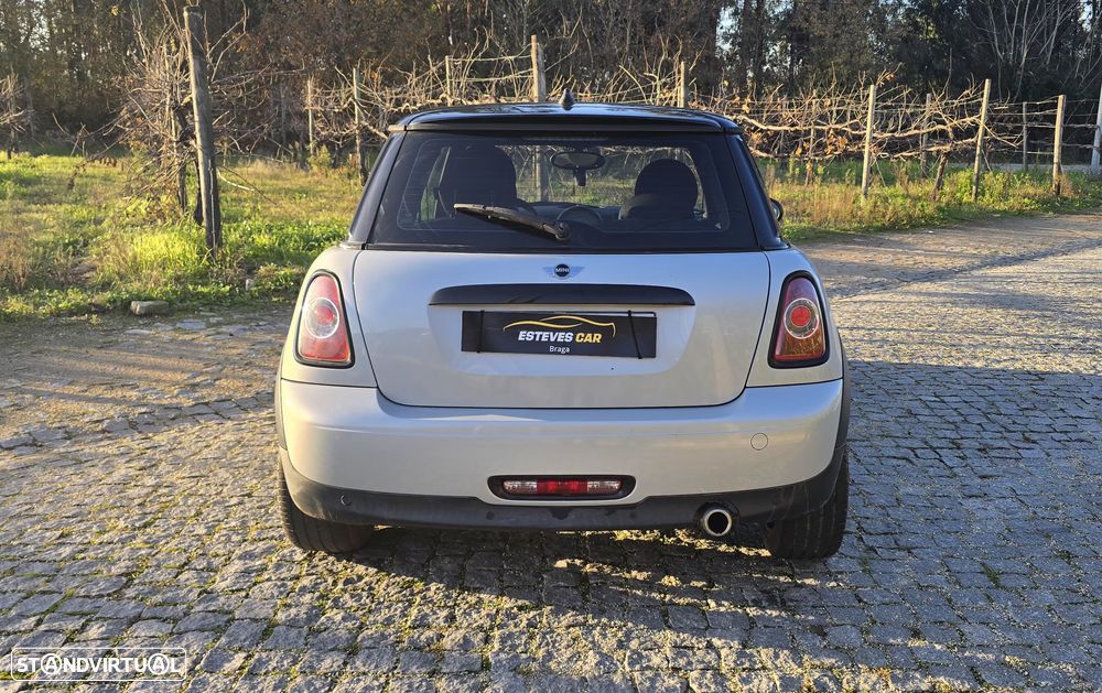 MINI 3 Portas Cooper D - 12