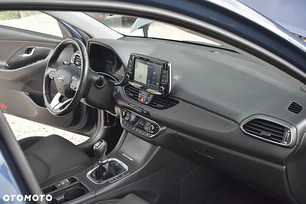 Hyundai i30 1.6 CRDI Passion Plus - 23