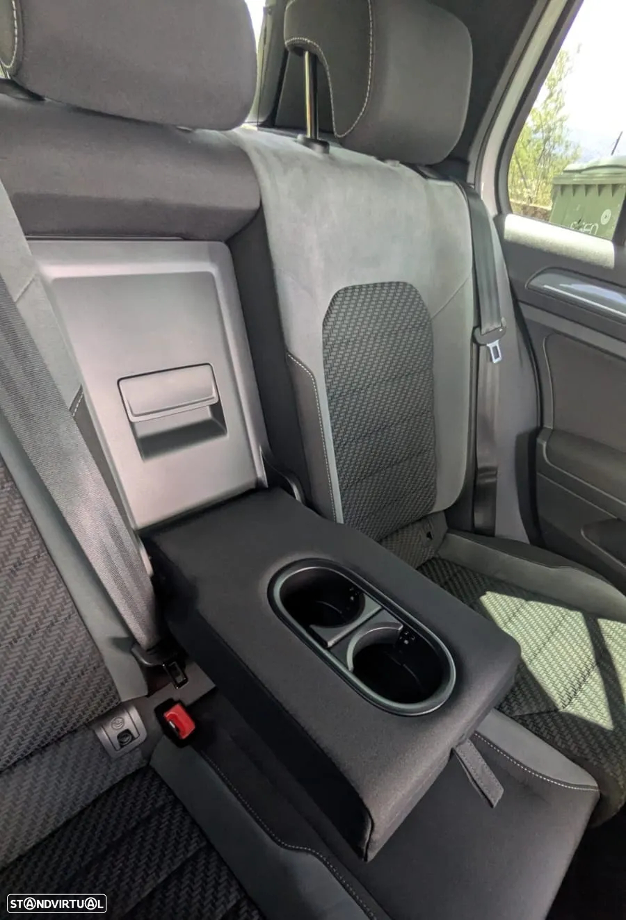 VW Golf 1.6 TDI R-Line - 14
