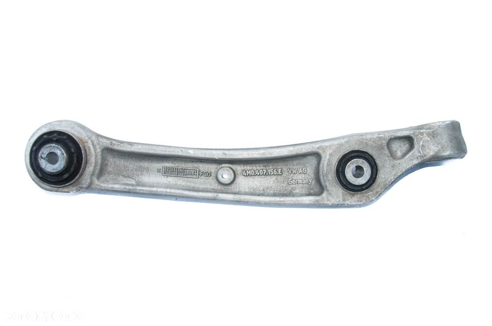 WAHACZ PRZÓD PRZEDNI PRAWY LEWY AUDI Q7 Q8 VW TOUAREG 4M0407156E 4M0407155E OE NOWY