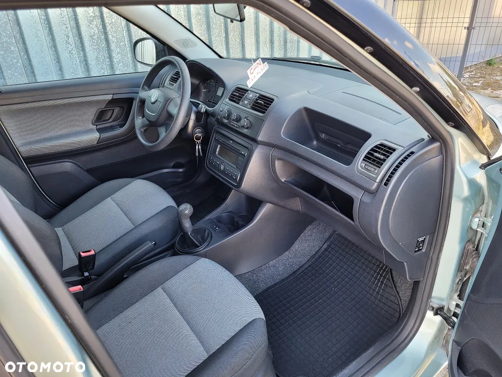 Skoda Fabia - 12