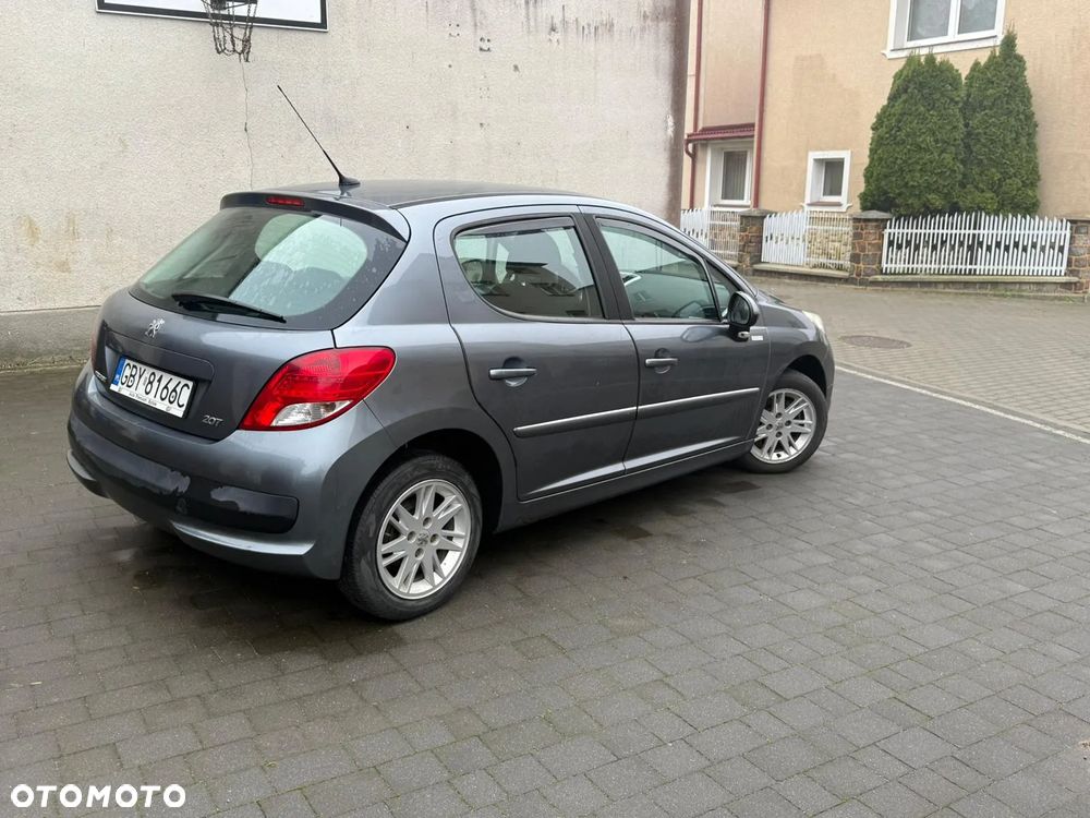 Peugeot 207 1.4 Millesim 200 - 4